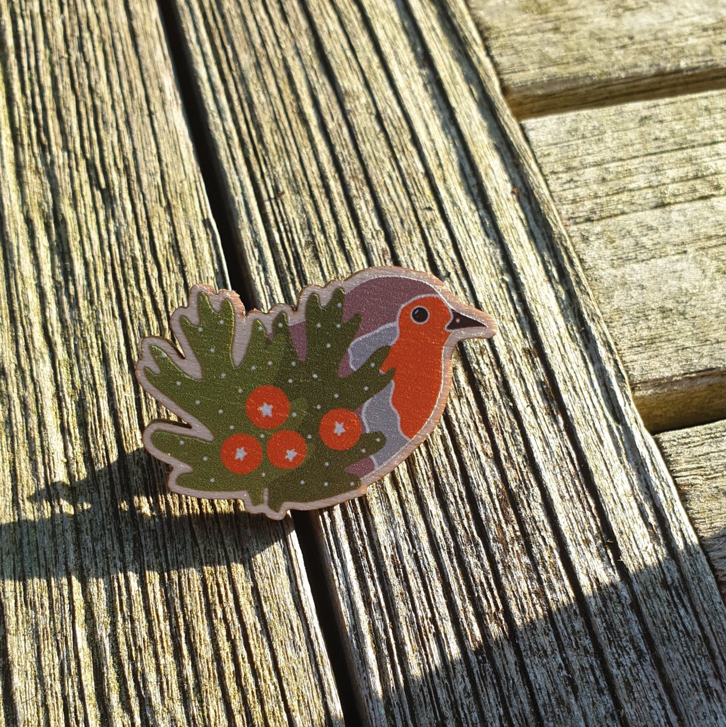 Robin Wooden Lapel Pin Brooch