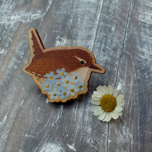 Wren and forget-me-not Wooden Brooch Pin