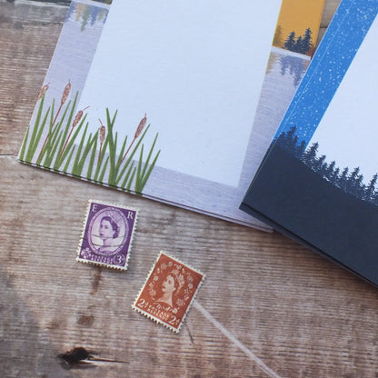 Meteor and Pond Mini Notes Writing Set