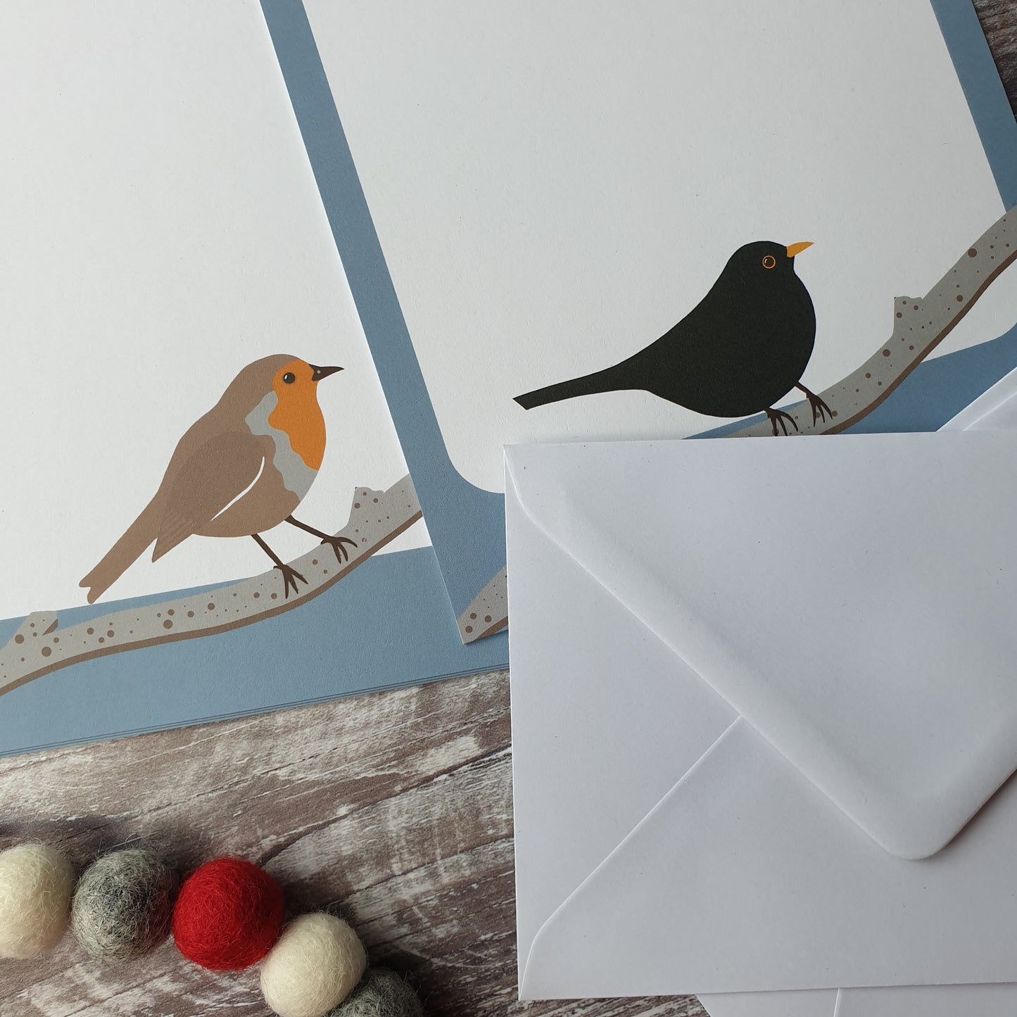 Blackbird and Robin A5 Writing Paper Set
